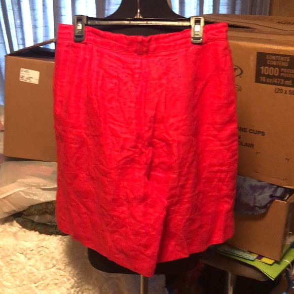 Pretty Red Designer Shorts by Jennifer Moore made in Bulgaria - Picture 3 of 9